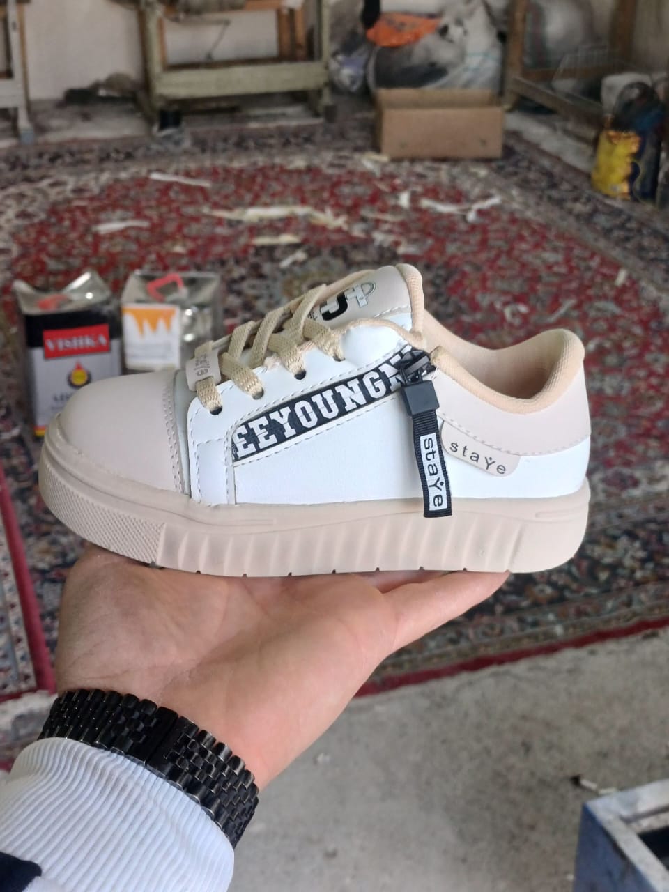 تولید و پخش عمده کفش بچگانه تن تراب در پاکدشت